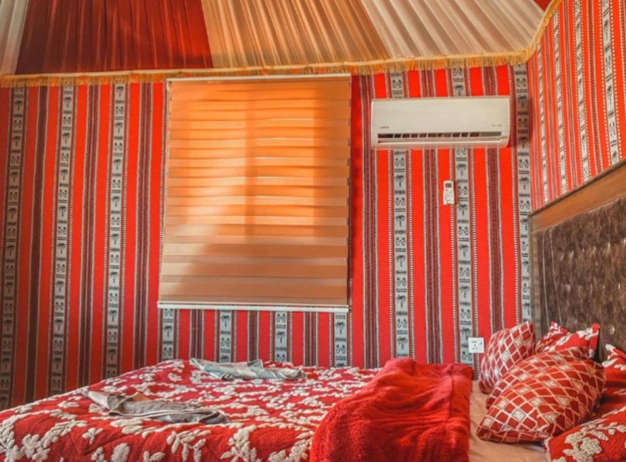 Abdullah Luxury Camp Apartment Wadi Rum Exterior foto