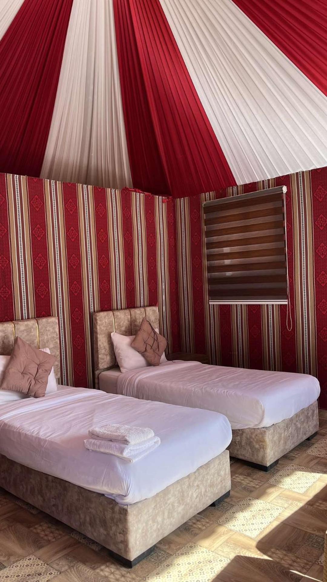 Abdullah Luxury Camp Apartment Wadi Rum Exterior foto