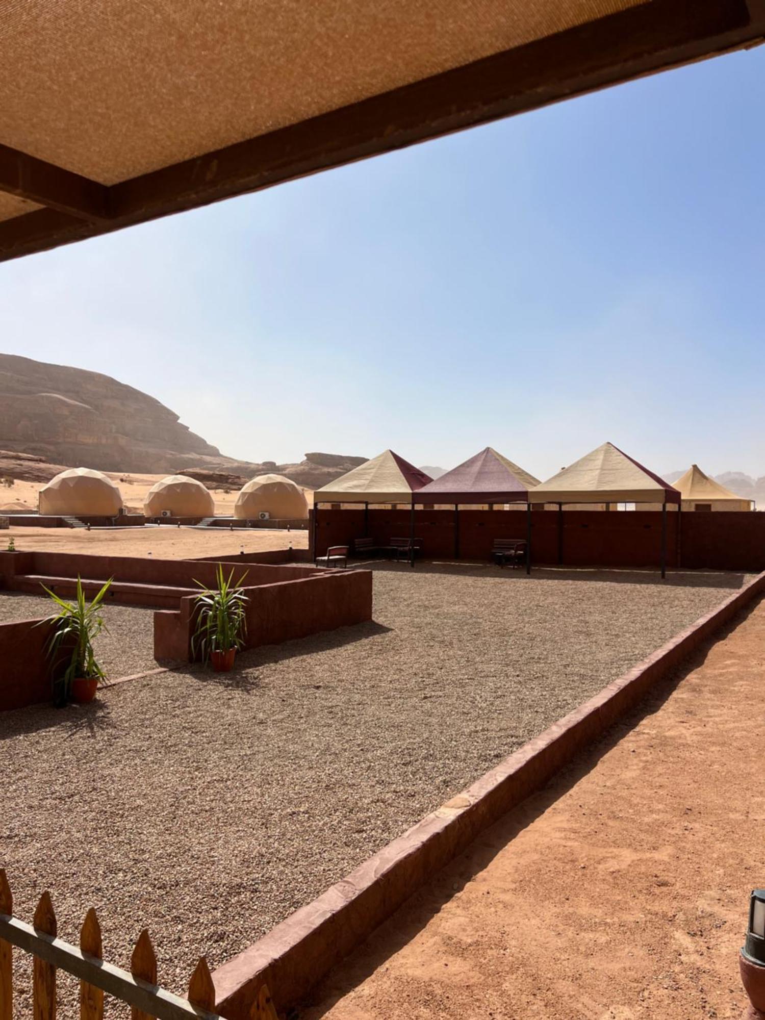 Abdullah Luxury Camp Apartment Wadi Rum Exterior foto